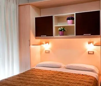 Residence Il Tulipano Riccione 3*,  Italia